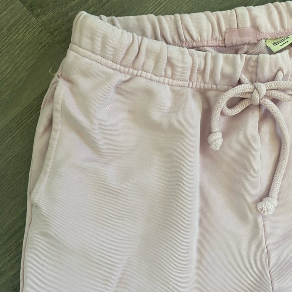 Levi’s lounge sweatpants - Picture 7 of 7